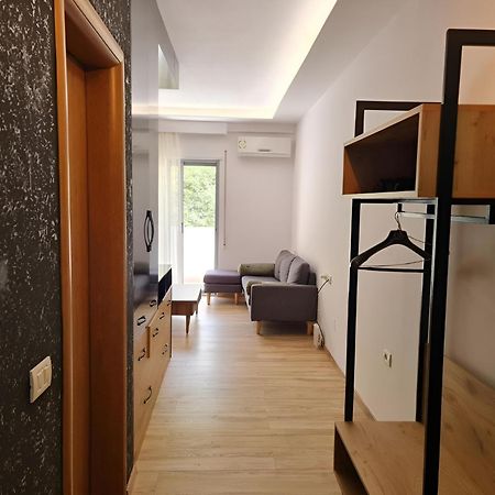 Teo'S Deluxe Studios Vlore Bagian luar foto